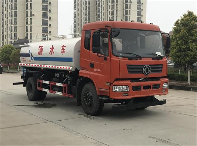 Dongfeng Water Tanker Truck with 10 Cbm Capacity Image1