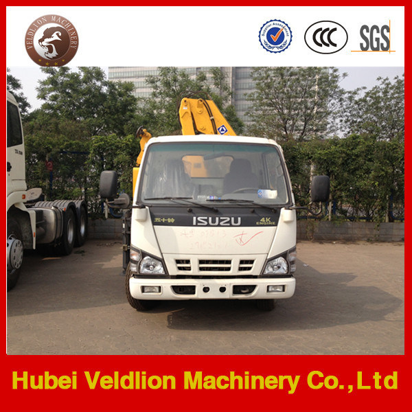 Japeniese 3.2 Ton Telescopic Boom Truck Mounted Crane on Sale Image1