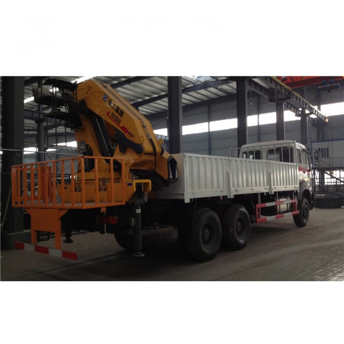 4 Ton-10ton Folding Truck Mounted Crane Image1