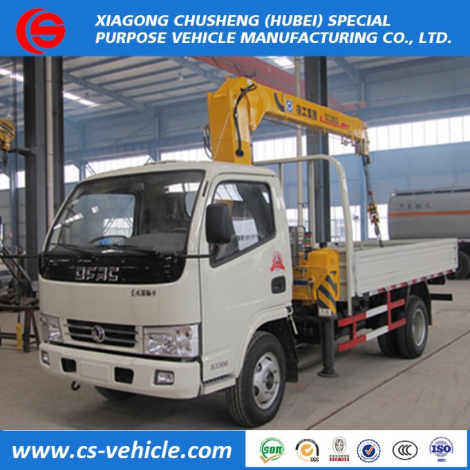 2018 Dongfeng 4X2 5 Tons Telescopic Boom Mini Truck Mounted Crane Price Image1