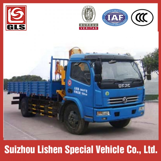 Dongfeng 4X2 Folding Arm Truck Mounted Crane Image1