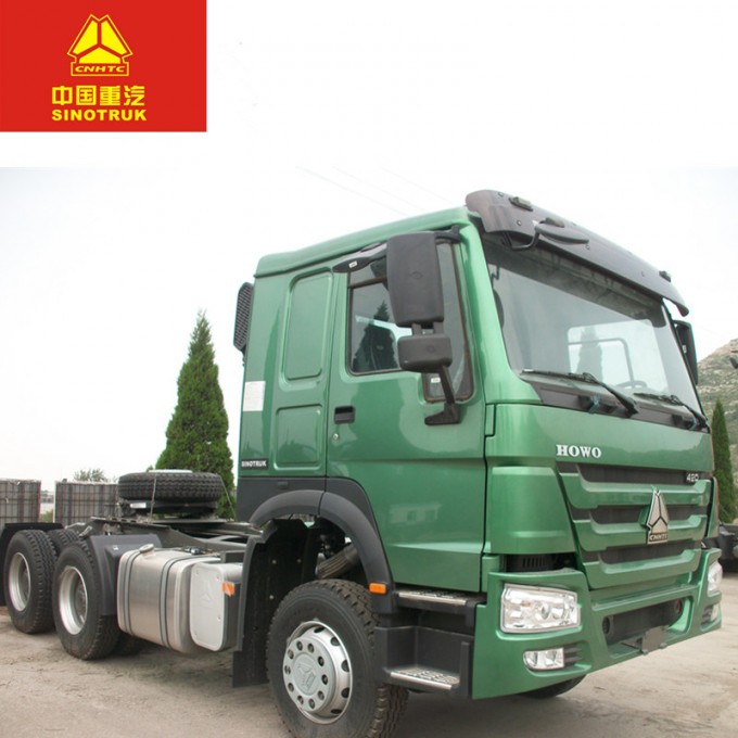 Sinotruk HOWO 6X4 420HP Heavy Tow Tractor Truck Image1