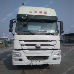 Sinotruk HOWO Head Truck Tow Truck for Trailer