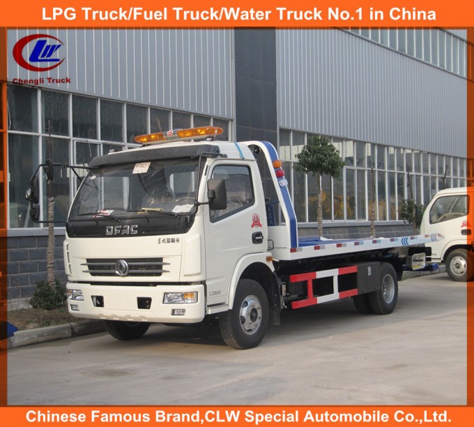 Dongfeng 4*2 One Carry Two Flatbed Road Wrecker Truck 5tons for Sale Image1