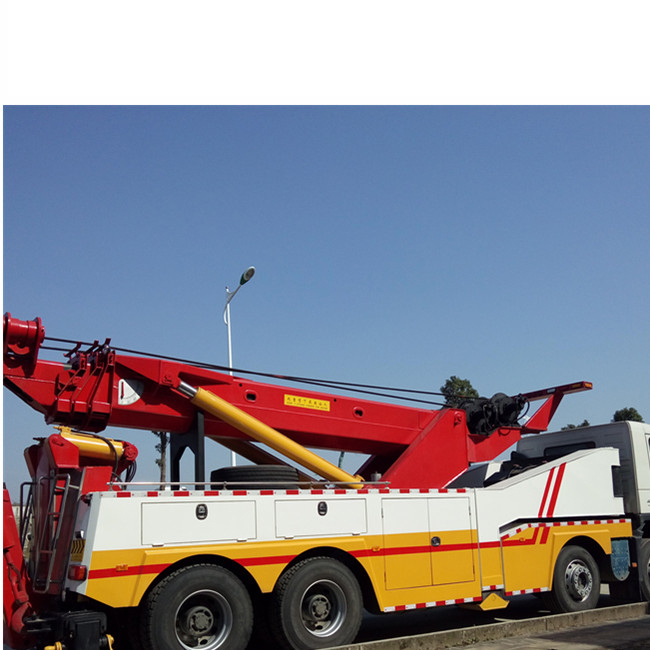 50ton 371HP 8*4 Wrecker /Recovery Towing Truck Image1