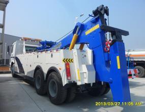 HOWO 6X4 Road Wrecker Truck for Sale Image1