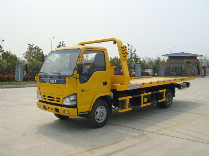Isuzu 4X2 Good Quality Platform Wrecker Trucks Image1