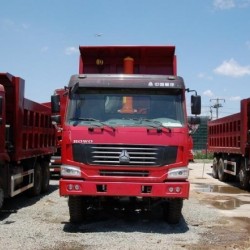 Sinotruk HOWO 6X4 266HP Dump Truck