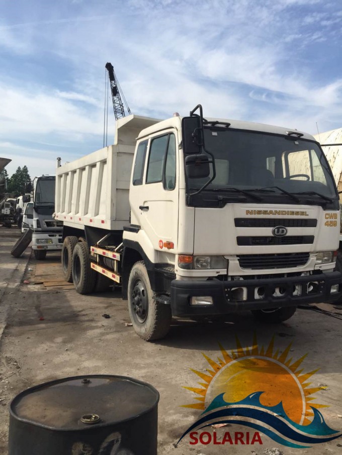 Used Nissan Dump Truck 10tyres Tipping Truck 7 Ton Truck Image1