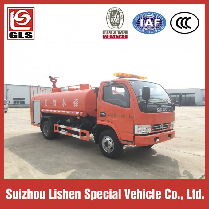 Small Fire Truck 5000L High Pressure Fire Fighting Watering Truck Water Tank Truck Image1