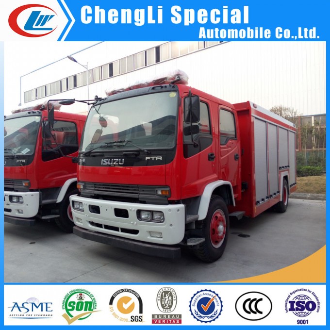 8t 8000L Water Foam 8ton 4*2 Isuzu Fire Fighting Truck for Sale Image1