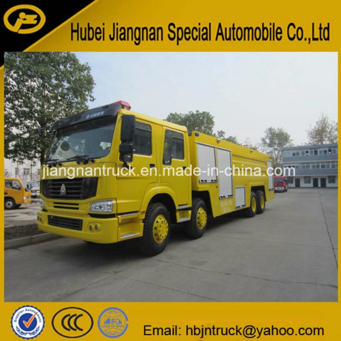 HOWO 3200 Gallons Fire Engine Pump Fire Fighting Truck Image1