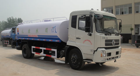 Dongfeng Tianjin Water Tank Truck Image1