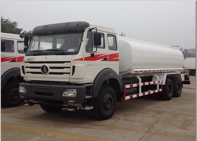 2018 New Beiben 6X4 Water Sprinkling Tank Truck Image1