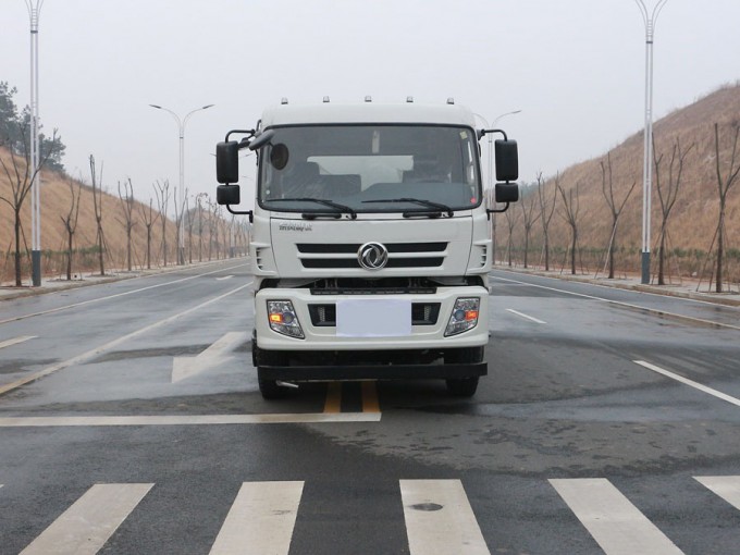 20cbm Water Tank Truck Dongfeng/ Water Tanker Transport Truck 6X4 Euro III 371HP Image1