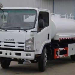 Water Tank Truck/Water Sprinkler/ Water Delievry Truck