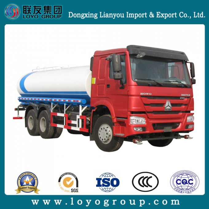 Low Price HOWO Transportation Water Tank Truck Image1