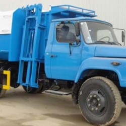 Dongfeng 140 Hanging Barrels Garbage Truck