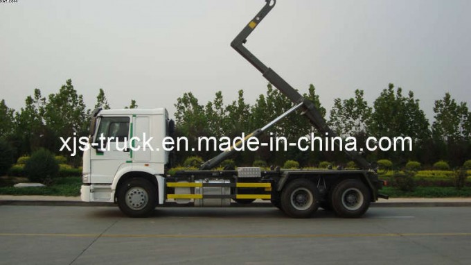 Sinotruk Garbage Truck (Zz4257m3231W) with Good Quality Image1