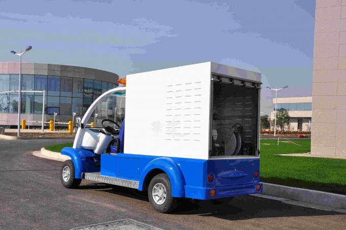 Electric Liquid Garbage Collection Truck Image1