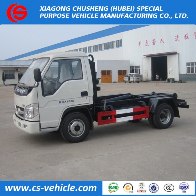 Environmental Hydraulic 3tons Hooklift Garbage Trucks for Sale Image1