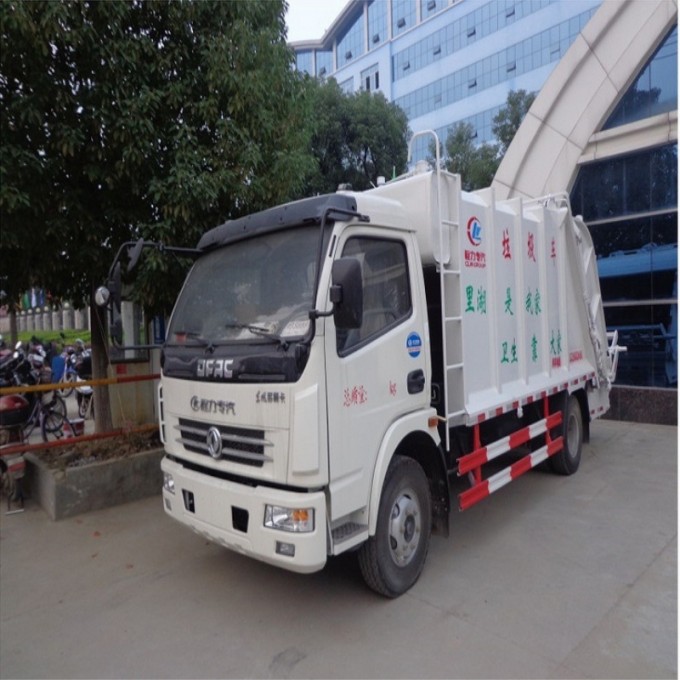Cheap and High Quality 336HP 5-15m3 Garbage Truck Height Image1