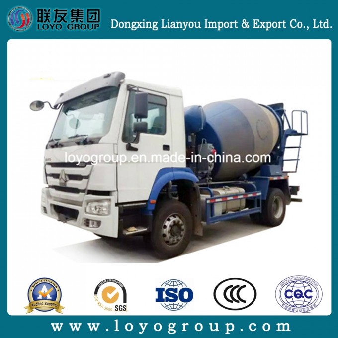 Sinotruk HOWO 4X2 Concrete Mixer Pump Cement Mixer Truck Image1