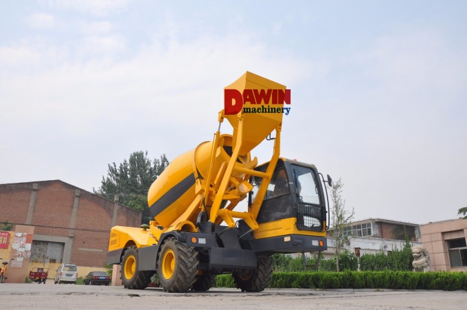 3.85 Cubic Meter Auto Mobile Weighing Loading Concrete Mixer Truck Image1