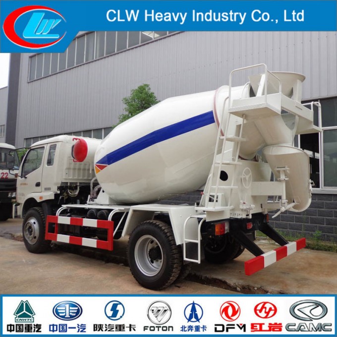 Foton 4X2 Small Concrete Mixer Truck Image1