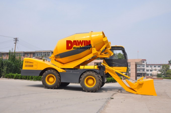 Auto Loading Concrete Mixer Truck with PLC Weighing System Image1