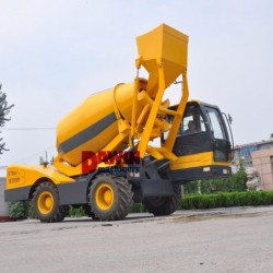 Self Loading Concrete Mixer Agitating Truck Price