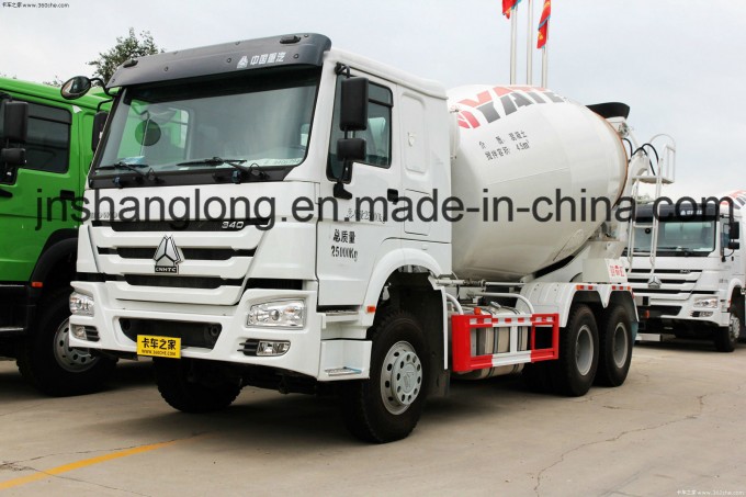 Sinotruk HOWO 6X4 8m3 336HP Concrete Mixer Truck Hot Sales Image1