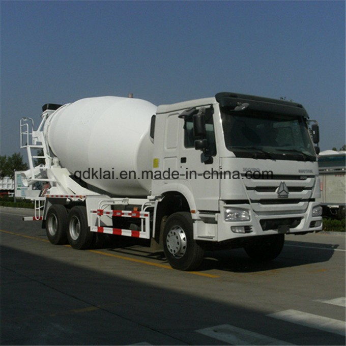 Sinotruck HOWO 6X4 8 Cubic Meters Concrete Mixer Truck 8cbm Image1
