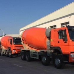 HOWO Series Zz1317n3261W 8*4 Concrete Mixer Truck