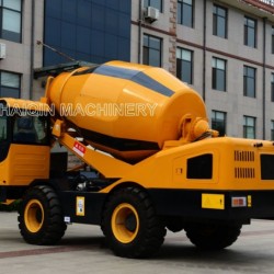 China 4*4 Drive Cheap Concrete Mixer Truck (HQ400) with Self Loading System