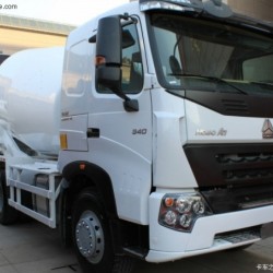 HOWO A7 6X4 300HP Concrete Mixer Truck