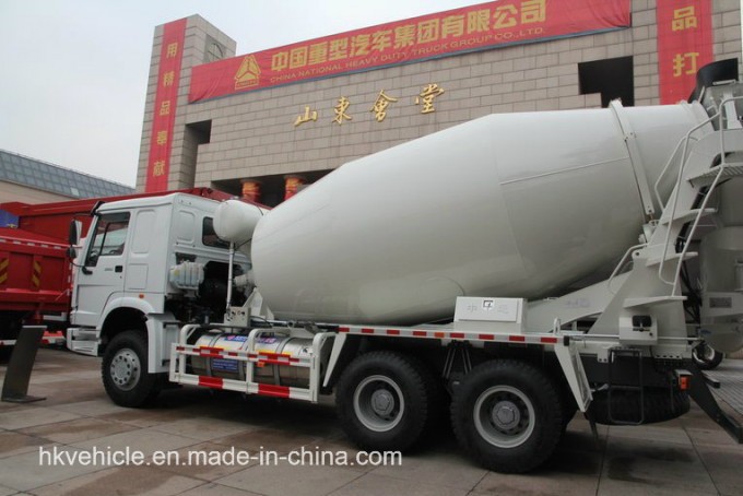 Sinotruk HOWO 6*4 Drive 371HP 10 Wheels 10m3 Concrete Mixer Truck for Sale Image1