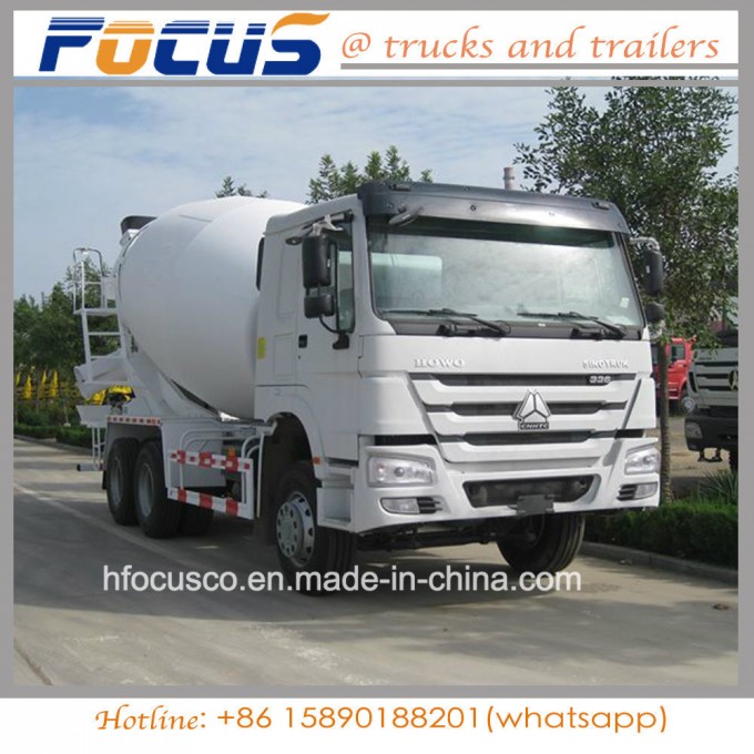 Heavy Truck 8 Cbm Volume Agitator Tanker / Concrete Mixer Tank Truck Image1