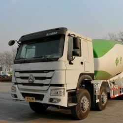 HOWO-7 6X4 340HP Concrete Mixer Truck