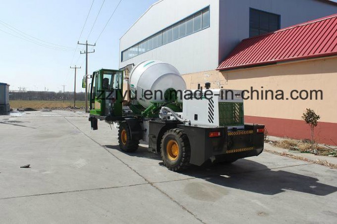 Automatic Feeding Truck Image1