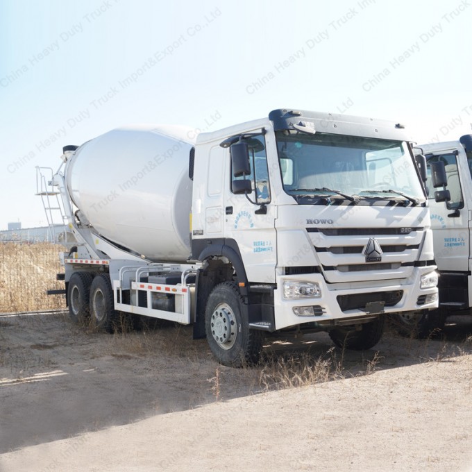 HOWO Brand 12cbm 3 Axles 6X4 Concrete Mixer Truck Image1