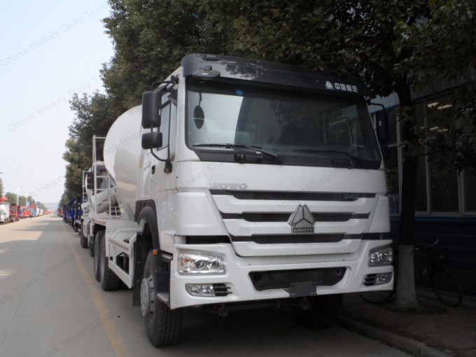30ton 336HP HOWO 6X4 Concrete Mixer Truck for Construction Image1