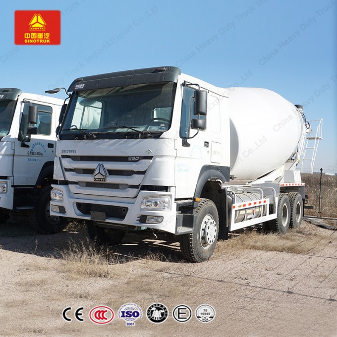 Sinotruk Brand 30t Concrete Mixer Truck with 6X4 Driving Type Image1