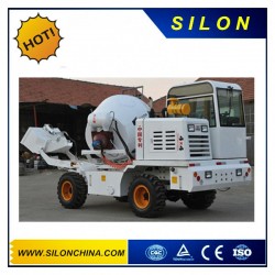 Hydraulic Self-Loading Concrete Mixer Truck with 4WD on Hot Sales (SL1.7R)