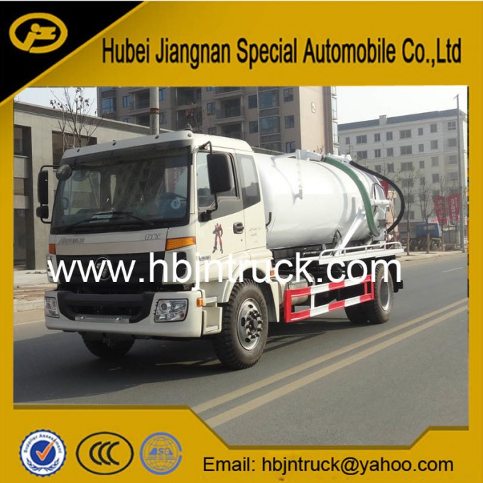 Foton 12000 Liters Vacuum Sewage Suction Truck Image1