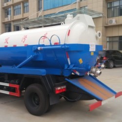 Dongfeng Sewage Suction Truck