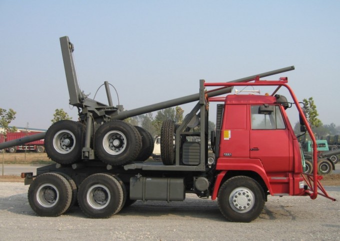 Sinotruk 4X2 Sewage Suction Truck Image1