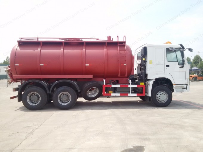 Sinotruk HOWO 6X4 336HP 16000 Liters Sewage Suction Truck Image1