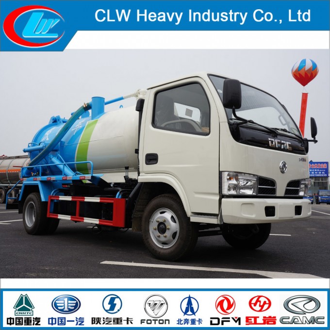 4X2 Mini Vacuum Sewage Suction Truck Vacuum Truck Image1