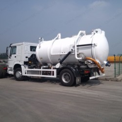 Vacuum 16000 Liters 20ton 336HP Sinotruk HOWO 4X2 Sewage Suction Truck